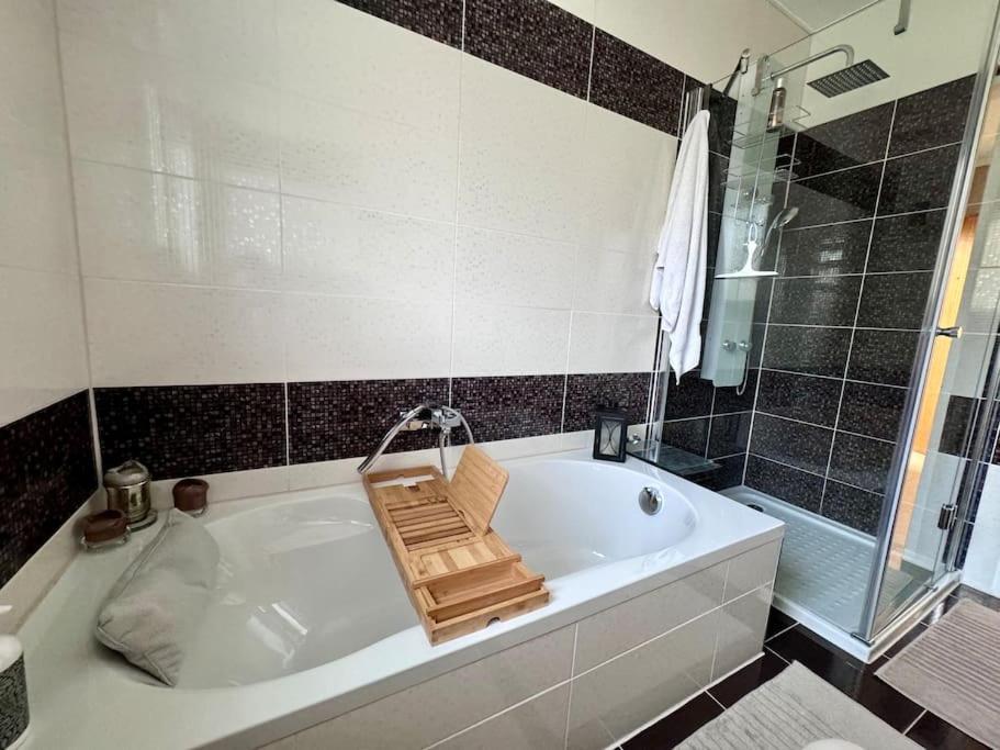 Apartment Schick, Gemuetlich & Naehe Therme Bad Lippspringe
